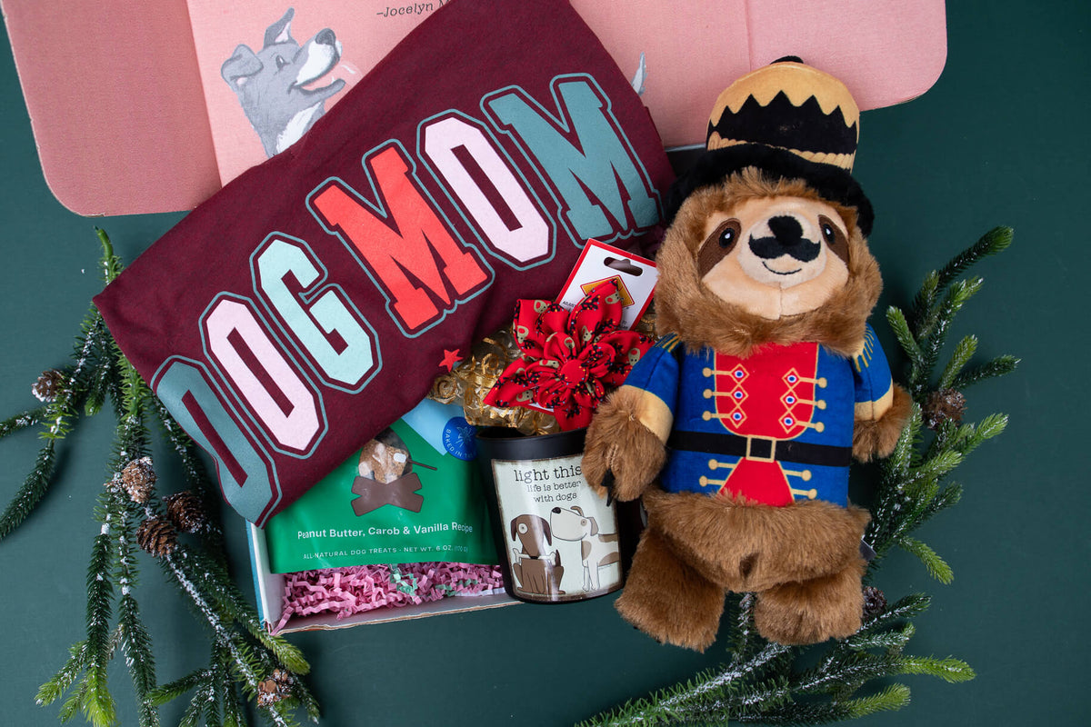 December Monthly Ritual - Holly Jolly!